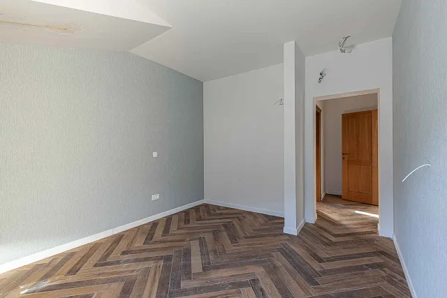 A luxurious three-story villa on the first sea line in  Kotor — photo 11